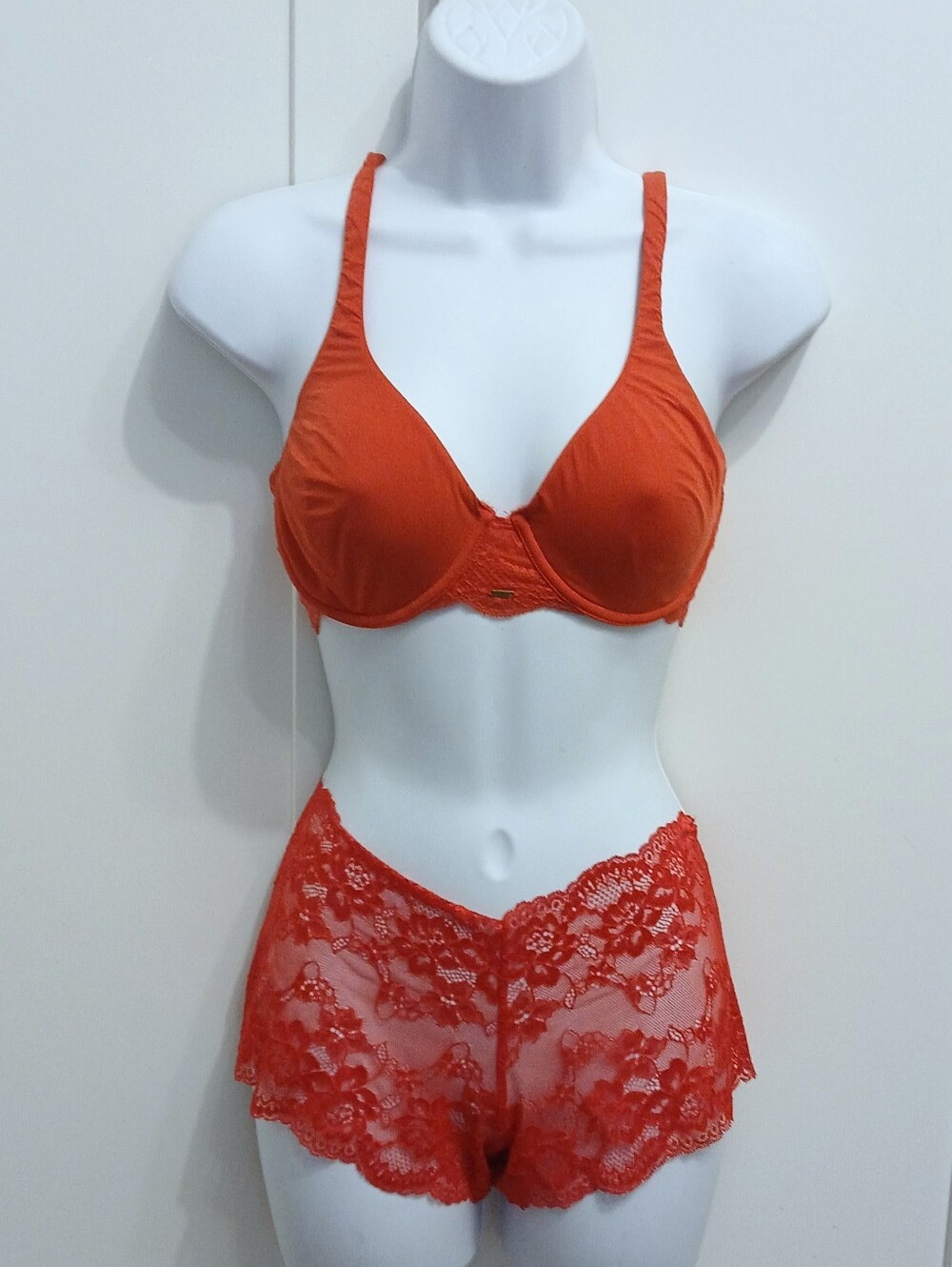 Bra & Panty Set 34D Unlined Underwire, Adjustable Straps + Lacy Panty Small NWT